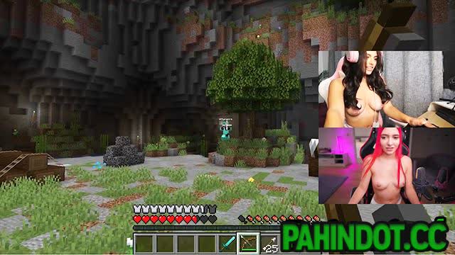 Girl Gamer Nude Collab, Naglive Stream ng Hubad