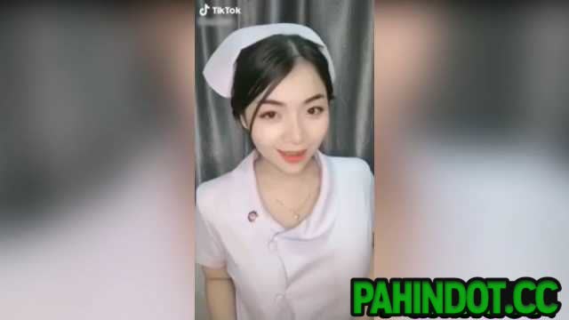 Inalagaan ni Pinay Nurse sa Ibabaw