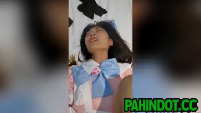 Pikit habang Sinusungkit ng Etits ang Pekpek