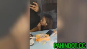 Pinaikot-Ikot ang Burat Loob ng Kanyang Bibig