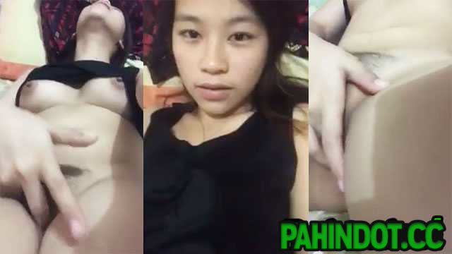 Pinay Finger Pempem Nude Selfie