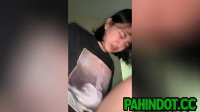 Sabay Nilabasan Kaya Satisfied si Pinay