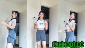 Viral Chick on Twitter Tiktok Angelloweee